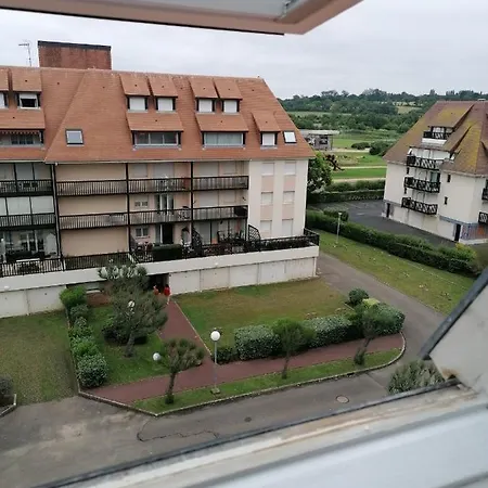 Bel T2 150m Et Tous Commerces